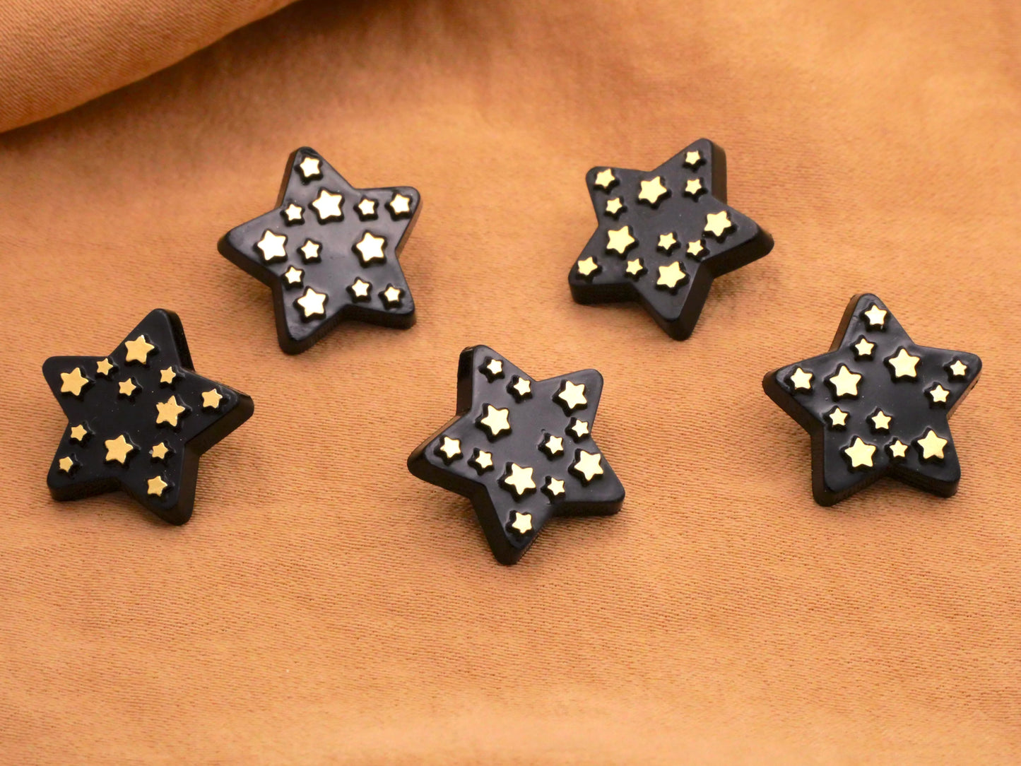 Black Star Gold Pattern Plastic Button 15mm