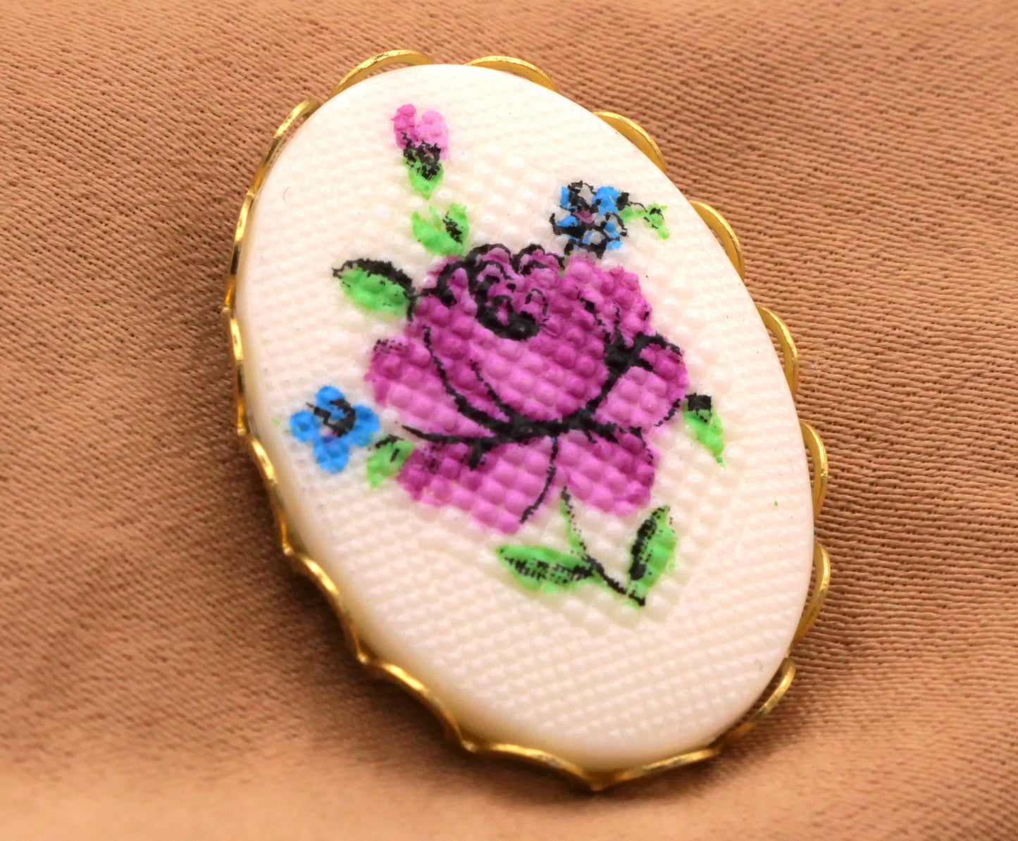 Fuchsia Rose Cameo Button Plastic Looks Like Needlepoint Gold Lace Frame 9x26mm