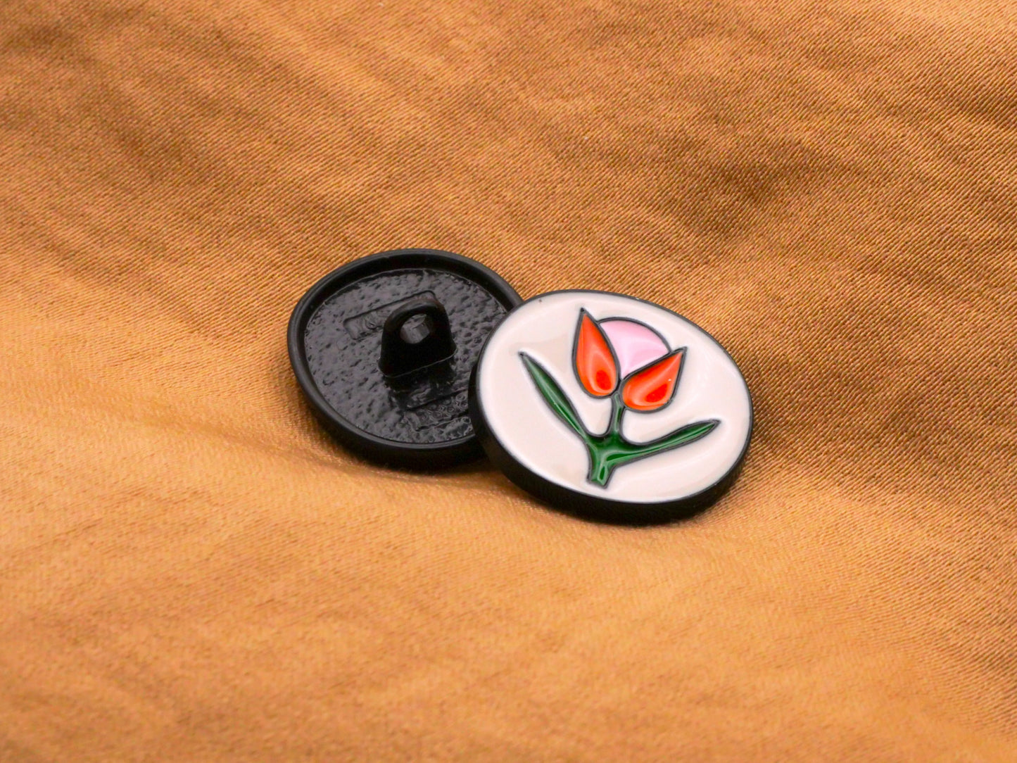 Tulip Enamel Black Metal Orange Pink Flower Button 16x18mm