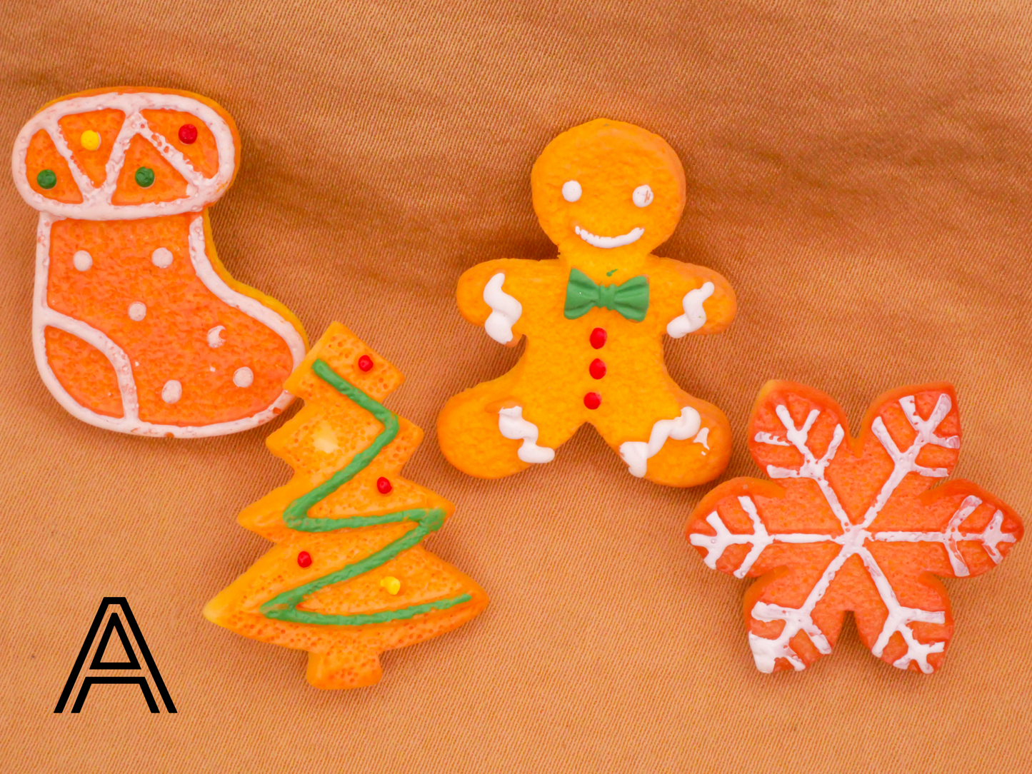 Frosted Christmas Cookie Plastic Set of Four Buttons Various 18-28mm