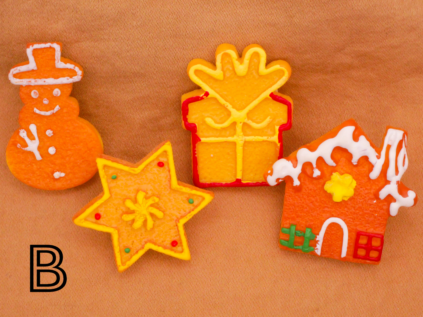 Frosted Christmas Cookie Plastic Set of Four Buttons Various 18-28mm