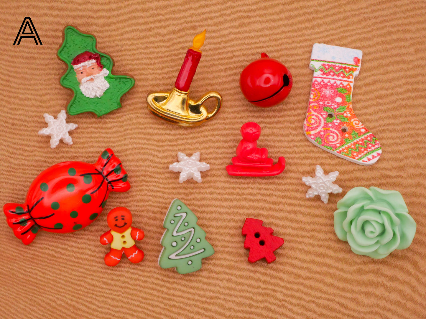 Christmas Variety Plastic Metal Wood Set of Thirteen Buttons Various 11-29mm