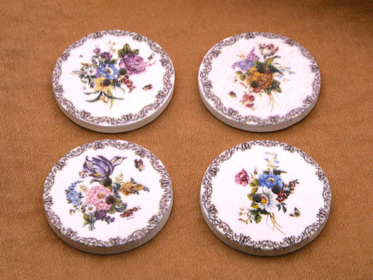 Flower Floral Spring Bouquet Set of Four White Wood Sew-Thru Buttons 25mm